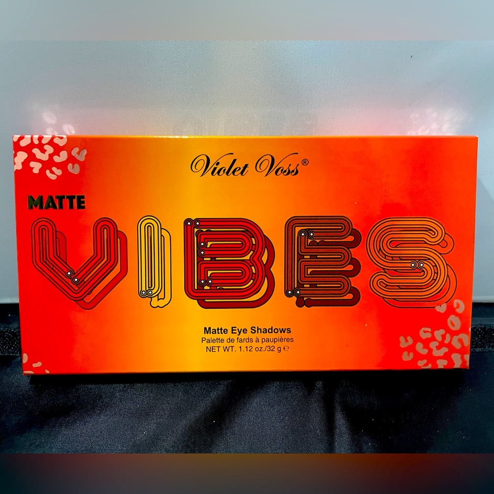 Violet Voss Matte Vibes Eyeshadow Palette